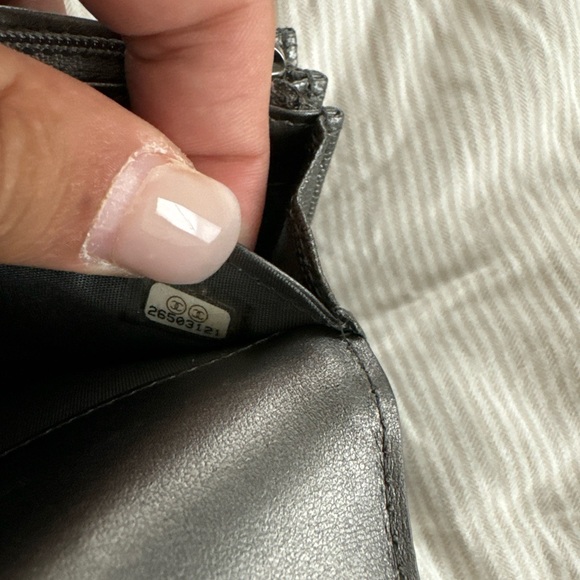 NWT Chanel Medium Flap Wallett - Picture 7 of 12